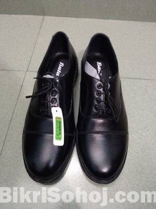 Bata black shoe(new)